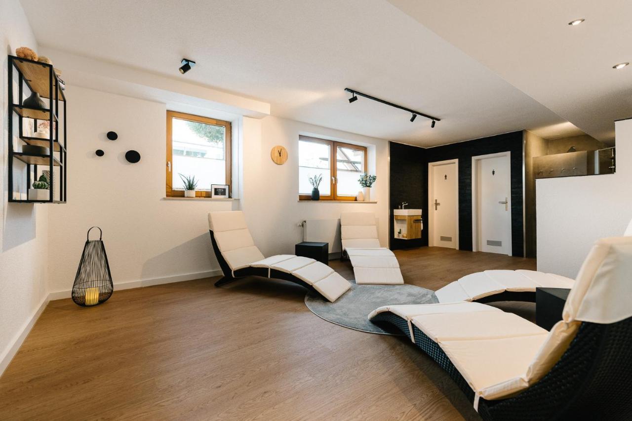 Moderne 2 Zi.-Fewo Blackforestart Naehe Freiburg Simonswald Dış mekan fotoğraf